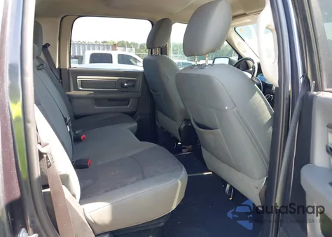 2016 Ram 1500 Big Horn z USA, uszkodzony, nr VIN 1C6RR7LT8GS113082